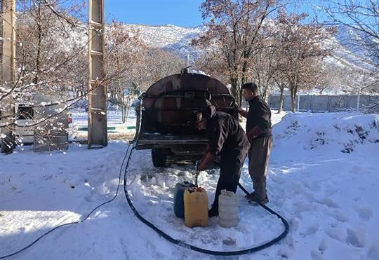 ارسال و ذخیره سازی بیش از 85 درصد از سهمیه نفت سفید روستاهای استان كردستان