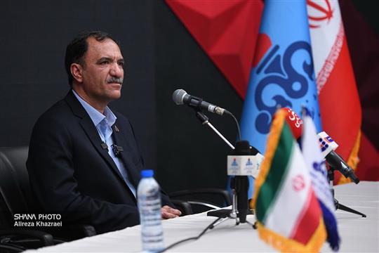 عرضه بیش از ۲۴ محصول متنوع پالایشگاه آبادان در بورس