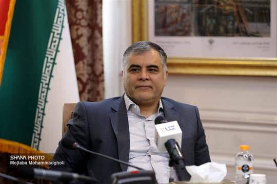 عیدانه وزیر نفت به كاركنان صنعت نفت/ رفع محدودیت سقف اول حقوق و مزایای مستمر